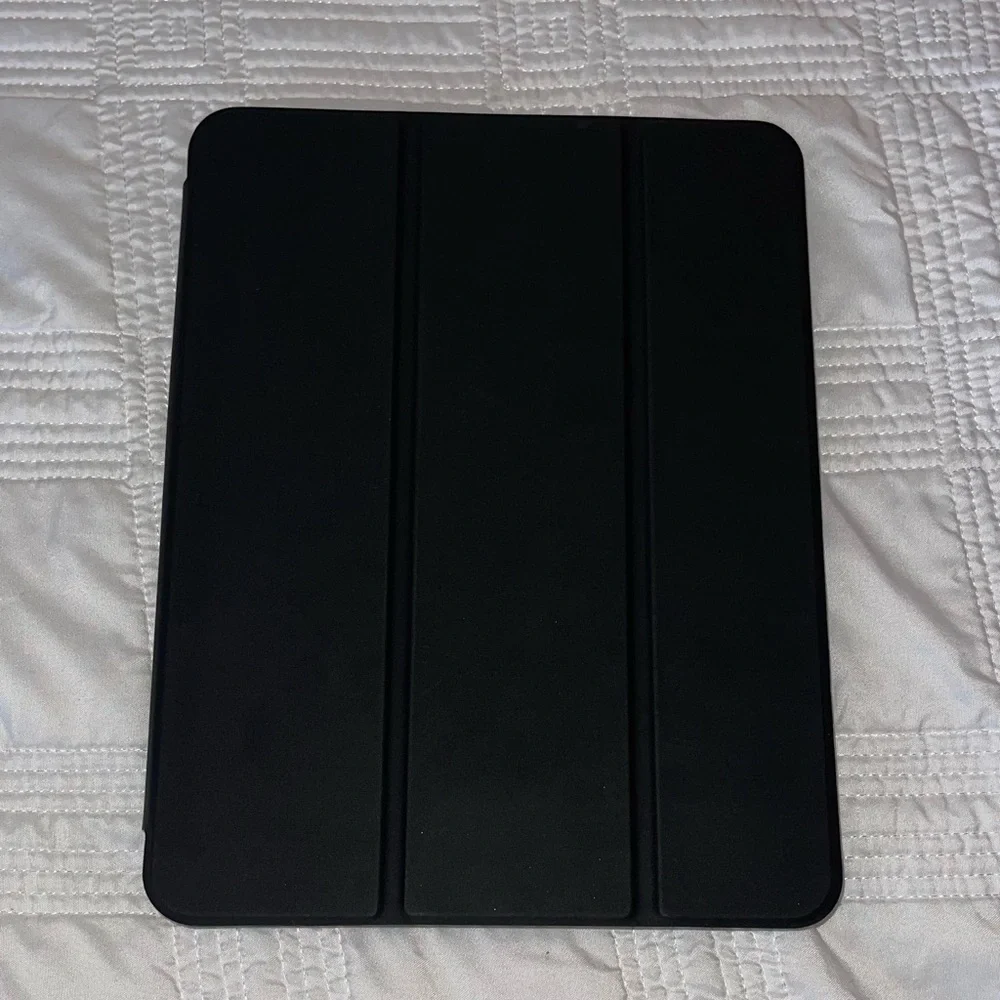 Cousper iPad Case - New, in Black!